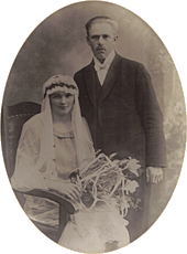Anna and Frederik Bennedsen on their wedding day