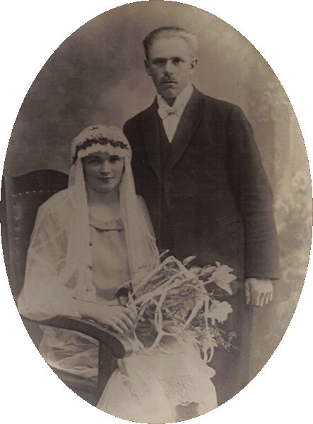 Anna and Frederik Bennedsen on their wedding day, April 20, 1926
