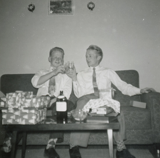 Erik Skov and his brother Truels Skov at a Christmas party