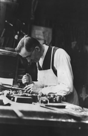 Wood carver Henri Angers in his workshop, Quebec City, Qubec, 1935., © CMC/MCC, Marius Barbeau, 80065