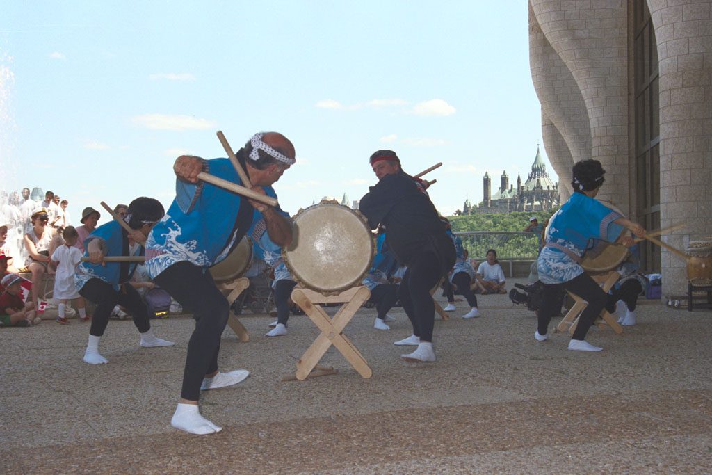 Japanese drummers during Canada Day festivities on July 1, 1993. Canadian Museum of History, K93-3700