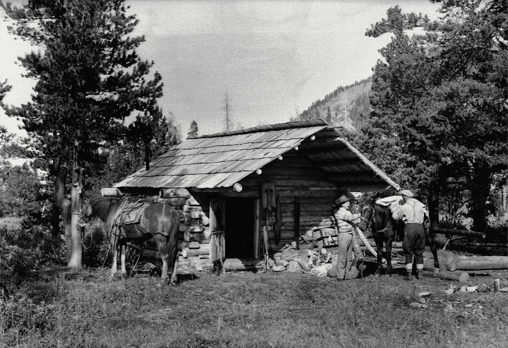 Cabane en rondins dans la vallée de Mackenzie
