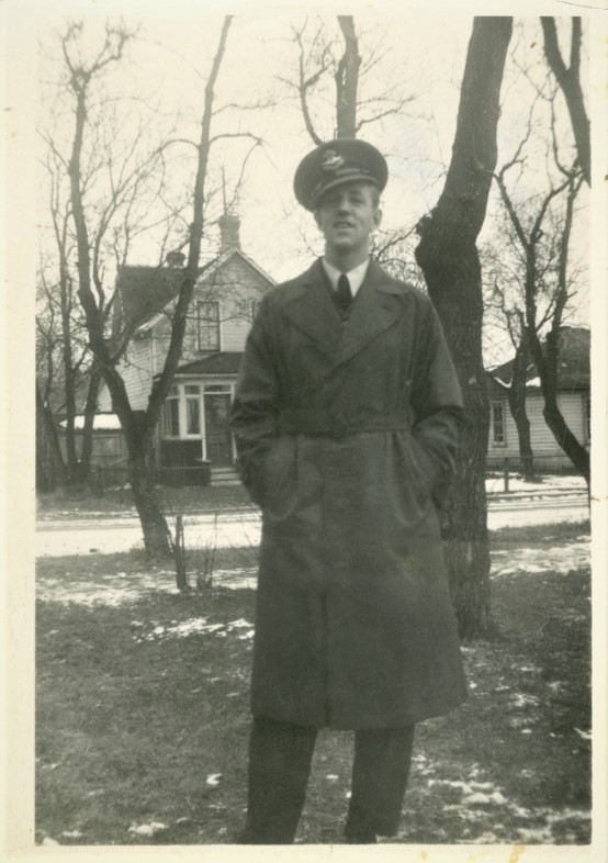 Image of man in Canadian Airforce Uniform
