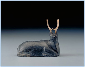 Kneeling Caribou with Antlers - 
Collection: James Houston - S2001-8025 - CD2001-315-007