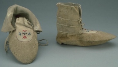 Civilization Moccasins Metis