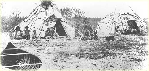 Northern Algonquian Camp - CMC 594