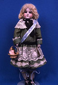 Type of doll used as Eaton Beauty in 
1900, made by Armand Marseille, Germany.