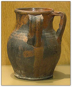 Pignata - terracotta pot Photo: Steven Darby, CMC CD2004-1169 D2004-0245 D2004-6027