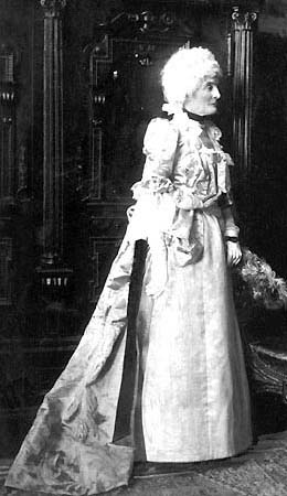 Lady Van Horne as a Colonial Dame