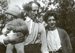 Arthur Lismer with wife Esther and daughter Marjorie in Algonquin Park, circa 1915