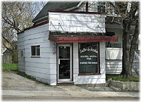 Barbershop at 93 Papineau Street