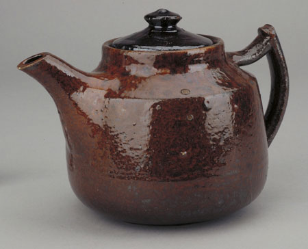 Teapot, © CMC/MCC, 978.170.27 a-b