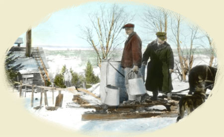 Collecte de l'eau d'érable à l'érablière de Vincent Lessard, Beaupré, Québec, 1919., © MCC/CMC, J.G. Morel, Q 9.8.12 LS