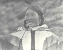 Kila Arnauyuk, femme inuite du Cuivre, à Bernard Harbour, Territoires du Nord-Ouest (Nunavut), © MCC/CMC, R.M. Anderson, 51225