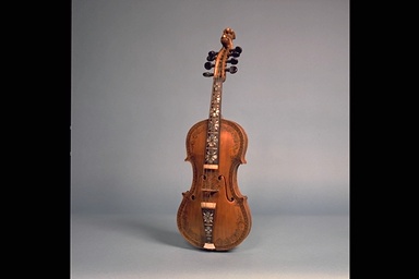 Hardanger fiddle, © CMC/MCC, 65-2