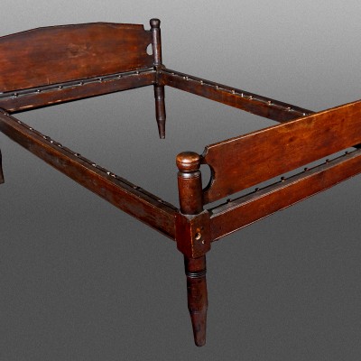 Low Post Rope Bed | The Harbinson Collection