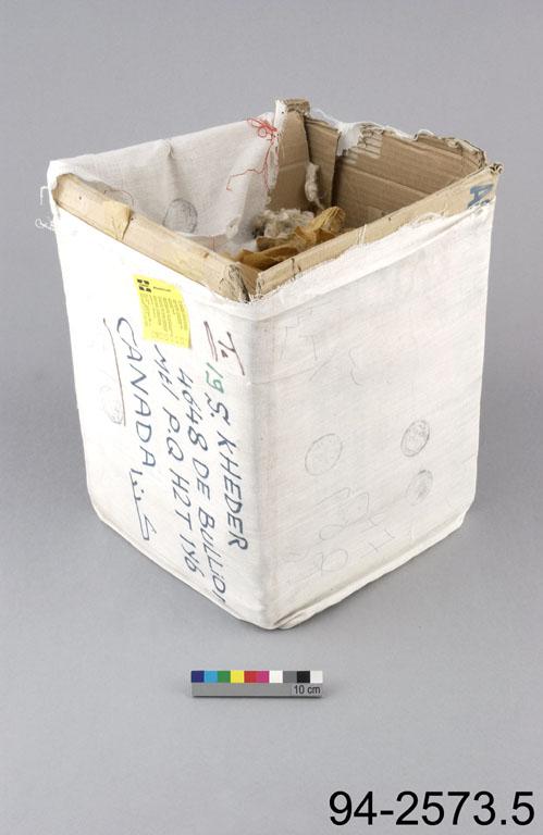 box, Montréal-Baghdad  Canadian Museum of History