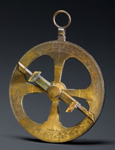 « Champlain’s » astrolabe, engraved with the date 1603