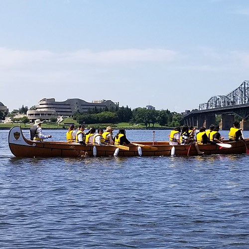 Where to canoe in montreal