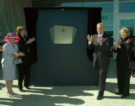 Portrait of a prime minister: Paul Martin | Canadian Museum of History