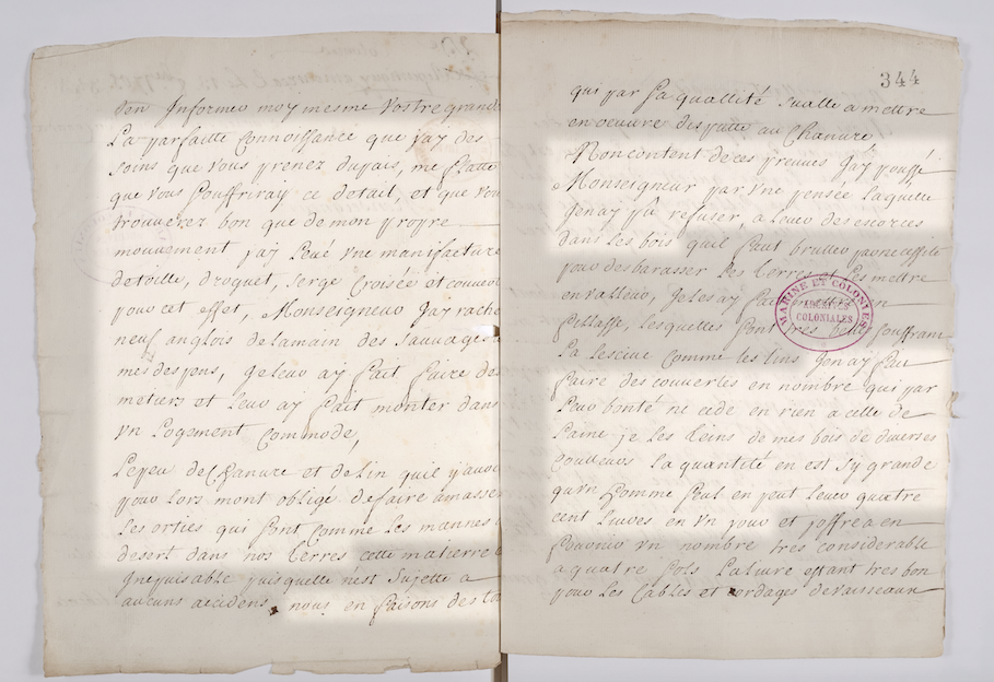 Ancien document avec du texte en français écrit à la main à l’encre noire.